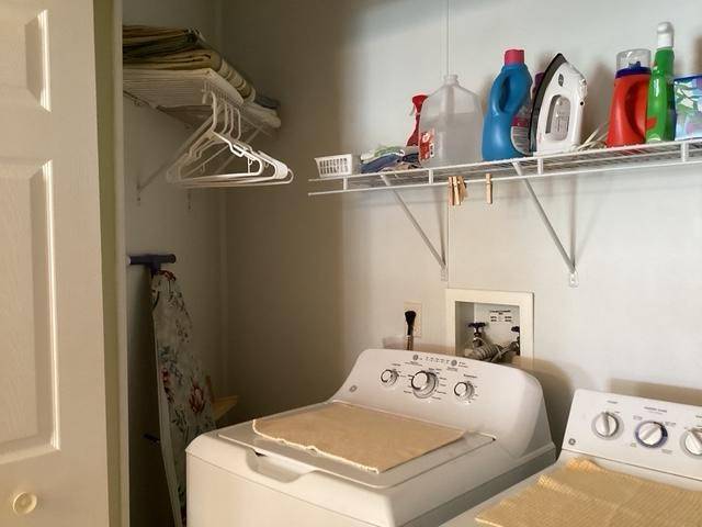 1919 Buccaneer Drive a Sarasota, FL Mobile or Manufactured Home for Sale